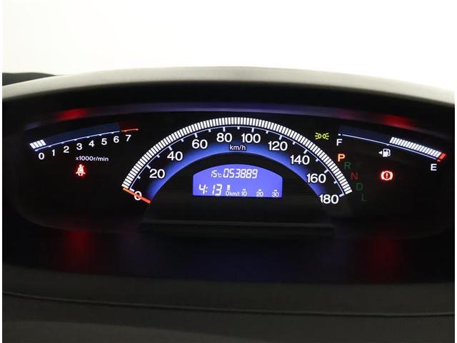 フリード Ｇ　ジャストセレクション　フルセグ　メモリーナビ　ＤＶＤ再生　バックカメラ　ＥＴＣ　両側電動スライド　ＨＩＤヘッドライト　乗車定員６人　３列シート　アイドリングストップ（5枚目）