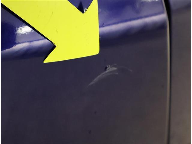 フリード Ｇ　ジャストセレクション　フルセグ　メモリーナビ　ＤＶＤ再生　バックカメラ　ＥＴＣ　両側電動スライド　ＨＩＤヘッドライト　乗車定員６人　３列シート　アイドリングストップ（22枚目）