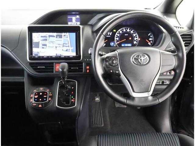 ヴォクシー ZS フルセグ メモリーナビ DVD再生 バックカメラ ETC ドラレコ 両側電動スライド LEDヘッドランプ ウオークスルー 乗車定員8人 3列シート ワンオーナー フルエアロ アイドリングストップ(4枚目)