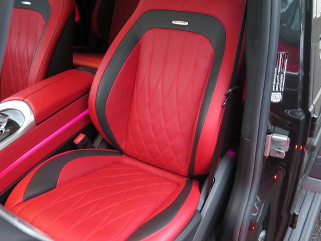 Gクラス G63 AMGレザーエクスクルーシブパッケージ AMGカーボンインテリアトリム AMG22インチホイール クラシックレッド ブラックナッパレザーシート BRABUSスポイラー 4本出しマフラー つや消しラッピング サンルーフ ベンチレーション(46枚目)