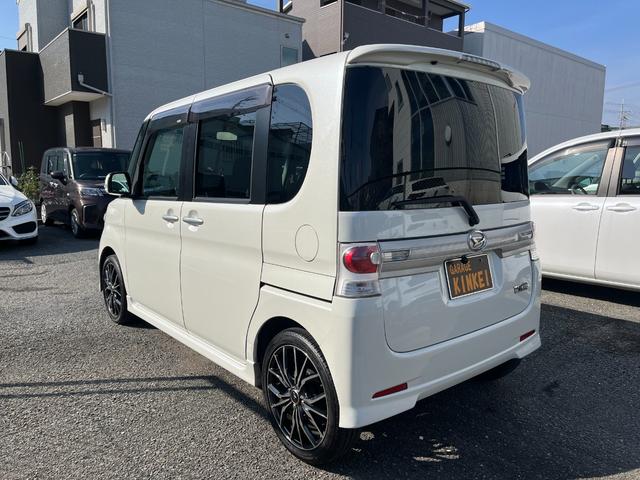 タント カスタムＲＳ　ターボ　ナビ　ＴＶ　ＥＴＣ　バックカメラ　レーダー探知機　社外１６インチアルミ　ＨＩＤフォグランプ　Ｂｌｕｅｔｏｏｔｈ（4枚目）