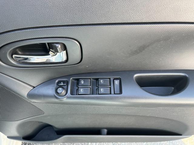 タント カスタムＲＳ　ターボ　ナビ　ＴＶ　ＥＴＣ　バックカメラ　レーダー探知機　社外１６インチアルミ　ＨＩＤフォグランプ　Ｂｌｕｅｔｏｏｔｈ（10枚目）