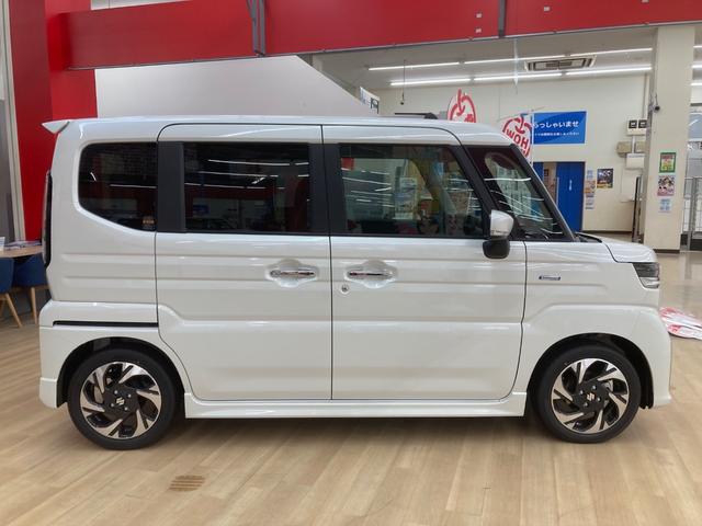 スペーシアカスタム ハイブリッドXSターボ 届出済未使用車 ターボ車 セーフティサポート 衝突被害軽減ブレーキ 誤発進抑制 追従クルコン 両側パワースライドドア LEDヘッドライト LEDフォグ シートヒーター 革巻きステアリング パドルシフト(5枚目)
