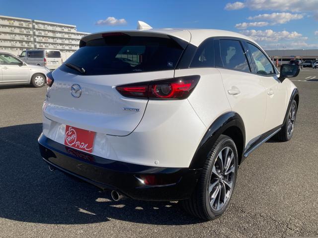 ＣＸ－３ １５Ｓ　アーバン　ドレッサー　ブラックグロッシーパッケージ　衝突被害軽減ブレーキ　追従クルコン　前後誤発進抑制機能　ブラインドスポットモニター　３６０°全周囲モニター　ホワイト合皮コンビシート　シートヒーター　ＬＥＤヘッドライト（7枚目）