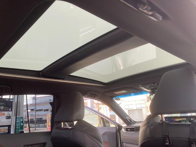 ハリアーハイブリッド Ｚ　レザーパッケージ　調光パノラマルーフ　衝突被害軽減ブレーキ　レーダークルーズ　ブラウンステッチ入革シート　ＪＢＬサウンドシステム　純正１２．３インチナビ　フルセグＴＶ　全周囲モニター　シートエアコン　パワーＢドア　禁煙（27枚目）
