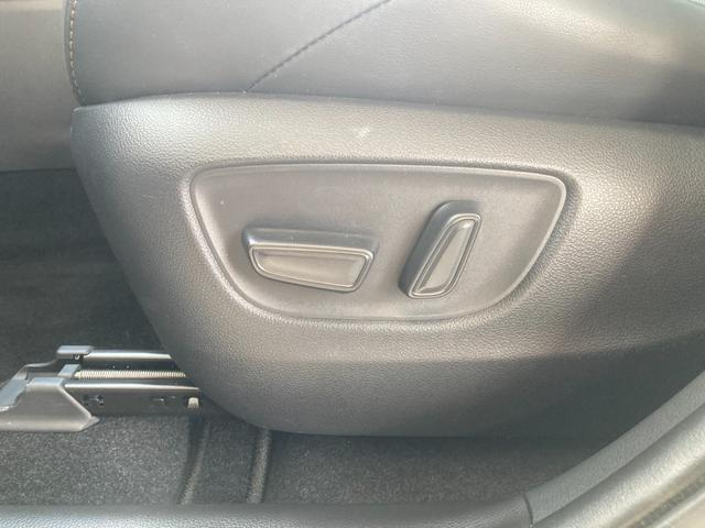 ハリアーハイブリッド Ｚ　レザーパッケージ　調光パノラマルーフ　衝突被害軽減ブレーキ　レーダークルーズ　ブラウンステッチ入革シート　ＪＢＬサウンドシステム　純正１２．３インチナビ　フルセグＴＶ　全周囲モニター　シートエアコン　パワーＢドア　禁煙（35枚目）