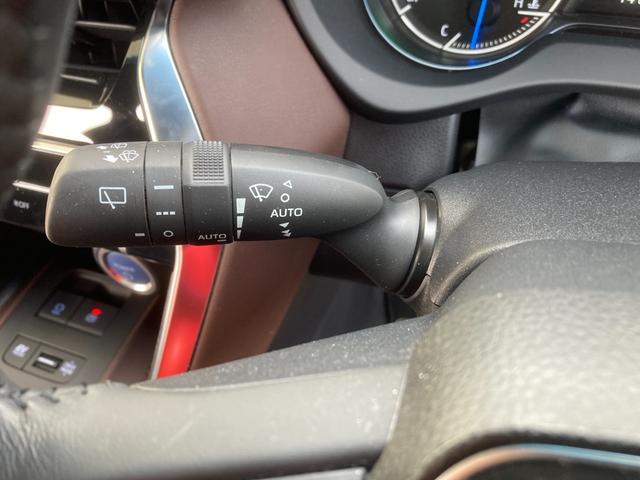 ハリアーハイブリッド Ｚ　レザーパッケージ　調光パノラマルーフ　衝突被害軽減ブレーキ　レーダークルーズ　ブラウンステッチ入革シート　ＪＢＬサウンドシステム　純正１２．３インチナビ　フルセグＴＶ　全周囲モニター　シートエアコン　パワーＢドア　禁煙（59枚目）