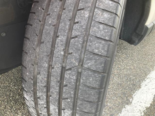 ハリアーハイブリッド Ｚ　レザーパッケージ　調光パノラマルーフ　衝突被害軽減ブレーキ　レーダークルーズ　ブラウンステッチ入革シート　ＪＢＬサウンドシステム　純正１２．３インチナビ　フルセグＴＶ　全周囲モニター　シートエアコン　パワーＢドア　禁煙（76枚目）