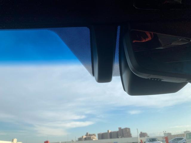 ハリアーハイブリッド Ｚ　レザーパッケージ　調光パノラマルーフ　衝突被害軽減ブレーキ　レーダークルーズ　ブラウンステッチ入革シート　ＪＢＬサウンドシステム　純正１２．３インチナビ　フルセグＴＶ　全周囲モニター　シートエアコン　パワーＢドア　禁煙（79枚目）