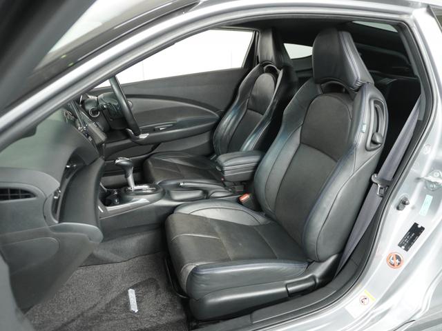 ＣＲ－Ｚ αブラックレーベル　１年保証　Ｒカメラ　ＥＴＣ　パドルシフト　純正アルミ　運転席ハイトアジャスターシート　トノカバー　レザーシート　シートヒーター　ドアバイザー　フォグライト　スマートキー　インテリア内装ブラック　ＰＳ（10枚目）