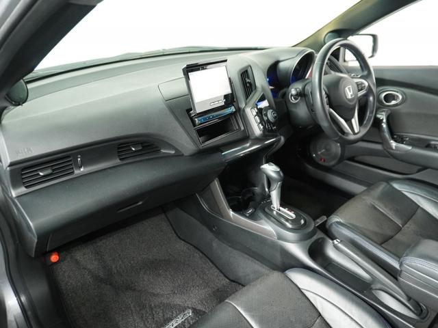 ＣＲ－Ｚ αブラックレーベル　１年保証　Ｒカメラ　ＥＴＣ　パドルシフト　純正アルミ　運転席ハイトアジャスターシート　トノカバー　レザーシート　シートヒーター　ドアバイザー　フォグライト　スマートキー　インテリア内装ブラック　ＰＳ（41枚目）