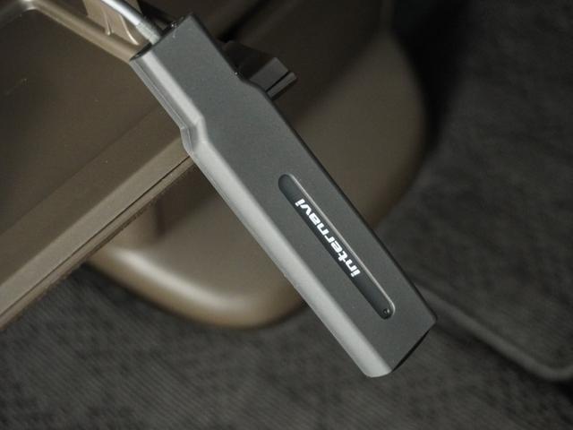 Ｎ－ＢＯＸ Ｌ・ターボ　１オ－ナ－　両電扉　ナビ　Ｒカメラ　ＥＴＣ　シートヒーター　レベリングヘッドライト　シートバックテーブル　ブレーキホールド付電動パーキングブレーキ　インテリア内装アイボリー　後席シートスライド（79枚目）