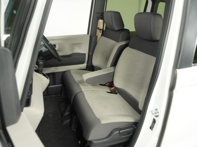 Ｎ－ＢＯＸ ベースグレード　当社試乗車　ナビ　Ｄレコ　Ｒカメ　ＥＴＣ　片電扉　ＢＴ　運転席ハイトアジャスターシート　インテリア内装アイボリー　液晶メーター　レベリングヘッドライト　ブレーキホールド付電動パーキングブレーキ（12枚目）