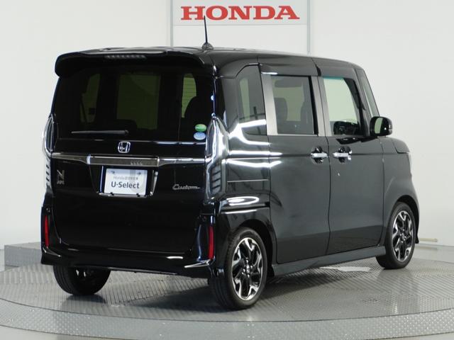 Ｎ－ＢＯＸカスタム Ｇ・Ｌターボホンダセンシング　１オ－ナ－　ナビ　Ｒカメ　Ｄレコ　ＥＴＣ　両電扉　ＢＴ　地デジ　後席シェード　サイドバイザー　パドルシフト　ＬＥＤヘッドライト　革巻ステアリング　シートヒーター　ターボ　１５インチアルミホイール（17枚目）