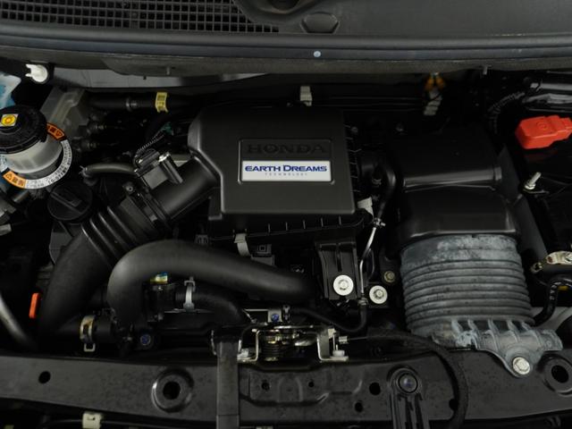 Ｎ－ＢＯＸカスタム Ｇ・Ｌターボホンダセンシング　１オ－ナ－　ナビ　Ｒカメ　Ｄレコ　ＥＴＣ　両電扉　ＢＴ　地デジ　後席シェード　サイドバイザー　パドルシフト　ＬＥＤヘッドライト　革巻ステアリング　シートヒーター　ターボ　１５インチアルミホイール（24枚目）
