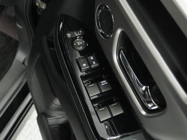 Ｎ－ＢＯＸカスタム Ｇ・Ｌターボホンダセンシング　１オ－ナ－　ナビ　Ｒカメ　Ｄレコ　ＥＴＣ　両電扉　ＢＴ　地デジ　後席シェード　サイドバイザー　パドルシフト　ＬＥＤヘッドライト　革巻ステアリング　シートヒーター　ターボ　１５インチアルミホイール（49枚目）