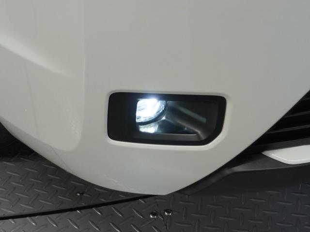 ステップワゴン エアー　１オ－ナ－　ナビ　後席モニタ　Ｒカメ　ＥＴＣ　両電扉　ＢＴ　後席シェード　運転席ハイトアジャスターシート　液晶メーター　インテリア内装黒　サイドバイザー　二列目キャプテンシート　電動サイドブレーキ（33枚目）