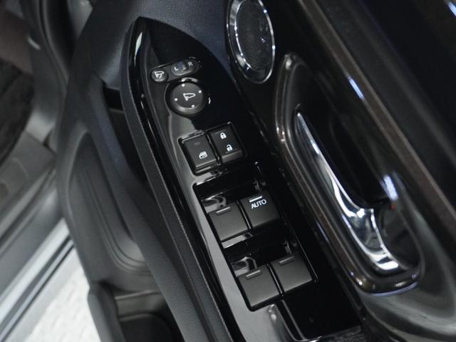Ｎ－ＢＯＸカスタム Ｇ・Ｌターボホンダセンシング　ナビ　Ｒカメ　ＥＴＣ　両電扉　ＢＴ　地デジ　ＬＥＤ　クルコン　サイドバイザー　後席シェード　インテリア内装ブラック　合皮コンビシート　革巻ステアリング　ターボ車　運転席ハイトアジャスターシート（45枚目）