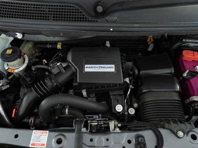 Ｎ－ＢＯＸカスタム Ｇ・Ｌターボホンダセンシング　ナビ　Ｒカメ　ＥＴＣ　両電扉　ＢＴ　地デジ　ＬＥＤ　クルコン　サイドバイザー　後席シェード　インテリア内装ブラック　合皮コンビシート　革巻ステアリング　ターボ車　運転席ハイトアジャスターシート（68枚目）