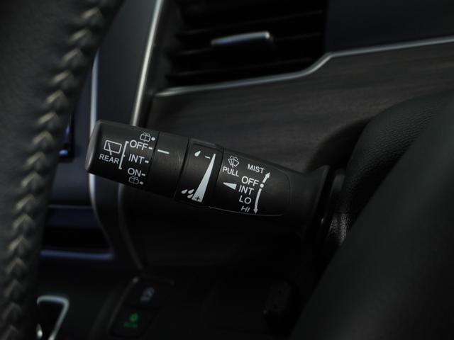 フリード Ｇ・ホンダセンシング　１オ－ナ－　ナビ　Ｒカメ　ＥＴＣ　両電扉　ＢＴ　地デジ　ＬＥＤ　後席シェード　マッドガード　インテリア内装ブラック　合皮コンビシート　サイドバイザー　二列目キャプテンシート　革巻ステアリング（49枚目）