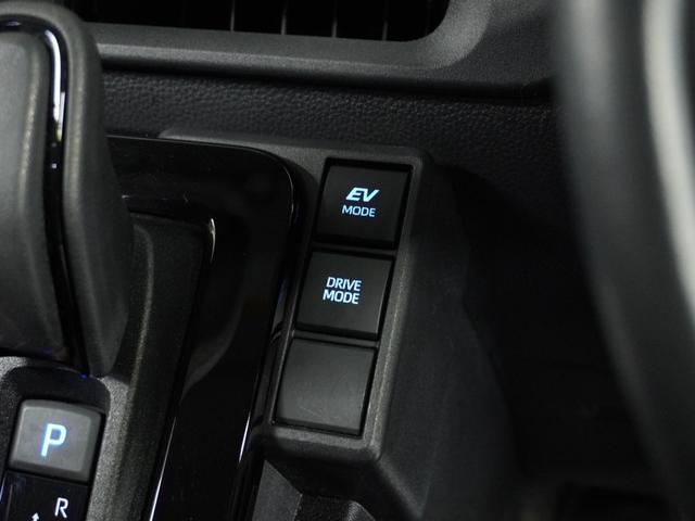 シエンタ ハイブリッドＺ　１オ－ナ－　ナビ　全周囲カメ　ＥＴＣ　両電扉　ＢＴ　地デジ　後席サーキュレーター　ステアリングヒーター　後席シェード　アースカラー　ブラインドスポットモニター　シートバックテーブル　シートヒーター（46枚目）