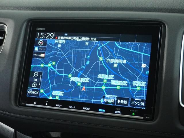 ヴェゼル ハイブリッドＺ・ホンダセンシング　ナビ　Ｒカメ　ＥＴＣ　クルコン　ＢＴ　地デジ　シートヒーター　ブレーキホールド付電動パーキングブレーキ　インテリア内装ブラック　運転席ハイトアジャスターシート　サイドバイザー　合皮コンビシート（2枚目）