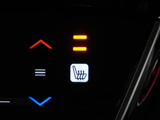 ヴェゼル ハイブリッドＺ・ホンダセンシング　ナビ　Ｒカメ　ＥＴＣ　クルコン　ＢＴ　地デジ　シートヒーター　ブレーキホールド付電動パーキングブレーキ　インテリア内装ブラック　運転席ハイトアジャスターシート　サイドバイザー　合皮コンビシート（22枚目）