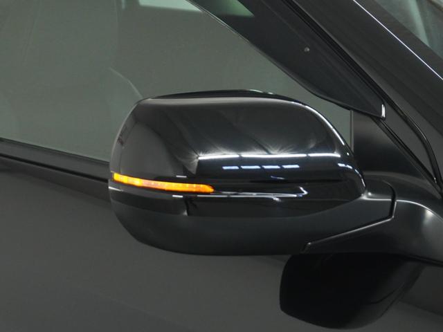 ヴェゼル ハイブリッドＺ・ホンダセンシング　ナビ　Ｒカメ　ＥＴＣ　クルコン　ＢＴ　地デジ　シートヒーター　ブレーキホールド付電動パーキングブレーキ　インテリア内装ブラック　運転席ハイトアジャスターシート　サイドバイザー　合皮コンビシート（31枚目）