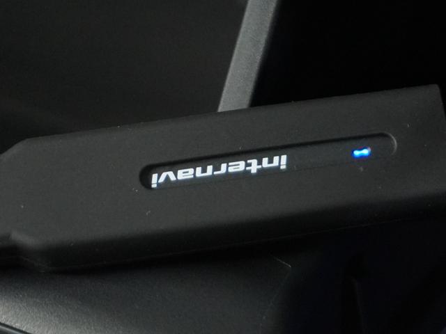 ヴェゼル ハイブリッドＺ・ホンダセンシング　ナビ　Ｒカメ　ＥＴＣ　クルコン　ＢＴ　地デジ　シートヒーター　ブレーキホールド付電動パーキングブレーキ　インテリア内装ブラック　運転席ハイトアジャスターシート　サイドバイザー　合皮コンビシート（66枚目）