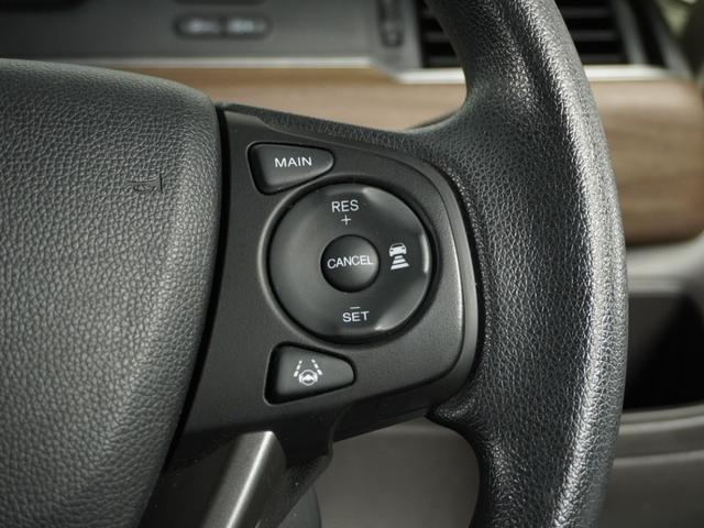 フリード Ｇ・ホンダセンシング　１オ－ナ－　ナビ　Ｒカメ　ＥＴＣ　両電扉　ＢＴ　地デジ　ＤＶＤ　シートヒーター　後席シェード　サイドバイザー　運転席ハイトアジャスターシート　二列目キャプテンシート　デジタルメーター　三列シート（20枚目）