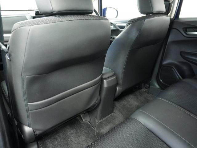 フィットハイブリッド Lパッケージ ナビ 地デジ DVD CD リアカメラ ETC インテリア内装ブラック 運転席ハイトアジャスターシート フロントグラデーションガラス アームレスト 合皮コンビシート 社外アルミホイル オートエアコン.(48枚目)