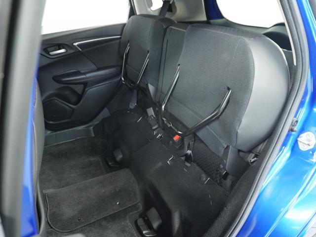 フィットハイブリッド Lパッケージ ナビ 地デジ DVD CD リアカメラ ETC インテリア内装ブラック 運転席ハイトアジャスターシート フロントグラデーションガラス アームレスト 合皮コンビシート 社外アルミホイル オートエアコン.(51枚目)