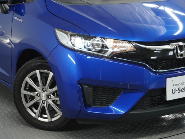 フィットハイブリッド Lパッケージ ナビ 地デジ DVD CD リアカメラ ETC インテリア内装ブラック 運転席ハイトアジャスターシート フロントグラデーションガラス アームレスト 合皮コンビシート 社外アルミホイル オートエアコン.(54枚目)