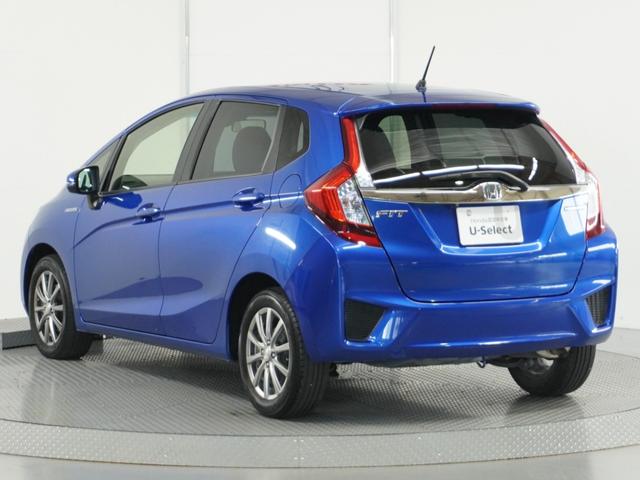 フィットハイブリッド Lパッケージ ナビ 地デジ DVD CD リアカメラ ETC インテリア内装ブラック 運転席ハイトアジャスターシート フロントグラデーションガラス アームレスト 合皮コンビシート 社外アルミホイル オートエアコン.(60枚目)