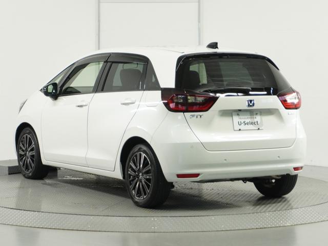 フィット e:HEVホーム20周年特別仕様車カーサ 1オ-ナ ナビ Rカメ Dレコ前後 ETC2.0 運転席ハイトアジャスターシート シートヒーター 合皮コンビシート サイドバイザー ウインカーミラー ブレーキホールド付電動パーキングブレーキ(69枚目)