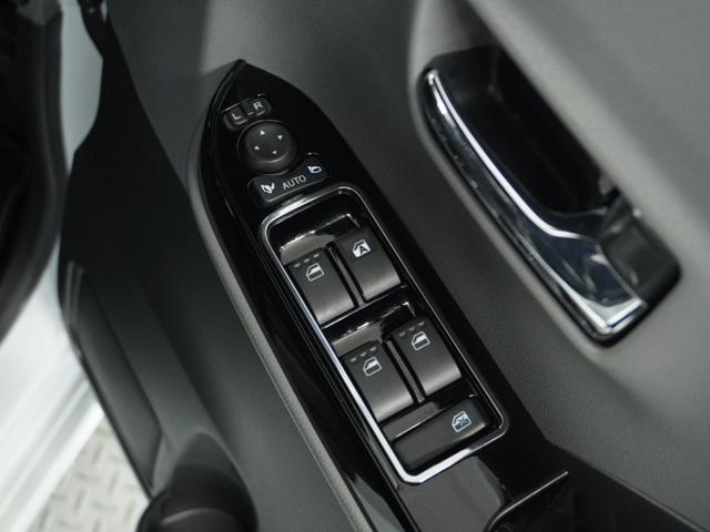 タント カスタムRSセレクション 1オ-ナ- ナビ Rカメ Dレコ ETC 両電扉 BT 地デジ 後席シェード ツートンカラー 合皮コンビシート インテリア内装ブラック 助手席イージークローザー デジタルメーター サイドバイザー(45枚目)