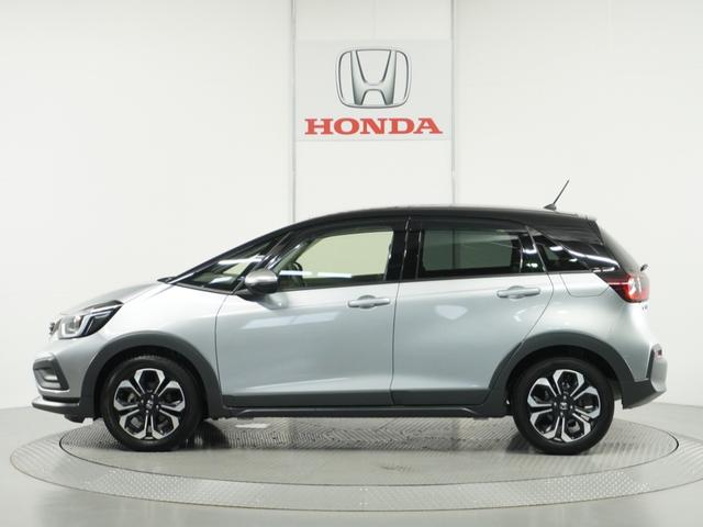 フィット クロスター 1オ-ナ- LED ナビ Rカメラ ETC ドライブレコーダー 運転席ハイトアジャスターシート フロントグラデーションガラス 液晶メーター サイドカーテンエアバック ツートンカラー オートエアコン.(16枚目)