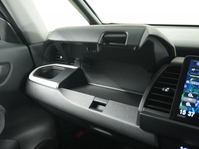 フィット クロスター 1オ-ナ- LED ナビ Rカメラ ETC ドライブレコーダー 運転席ハイトアジャスターシート フロントグラデーションガラス 液晶メーター サイドカーテンエアバック ツートンカラー オートエアコン.(25枚目)