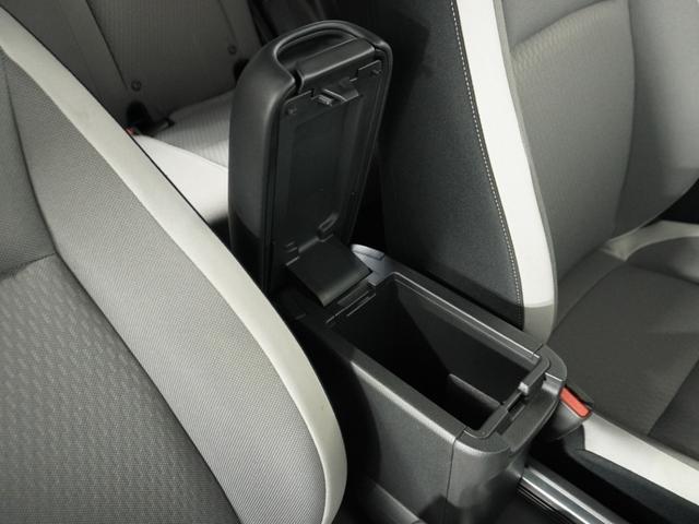 フィット クロスター 1オ-ナ- LED ナビ Rカメラ ETC ドライブレコーダー 運転席ハイトアジャスターシート フロントグラデーションガラス 液晶メーター サイドカーテンエアバック ツートンカラー オートエアコン.(32枚目)