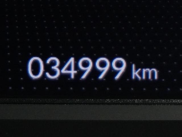 フィット クロスター 1オ-ナ- LED ナビ Rカメラ ETC ドライブレコーダー 運転席ハイトアジャスターシート フロントグラデーションガラス 液晶メーター サイドカーテンエアバック ツートンカラー オートエアコン.(33枚目)