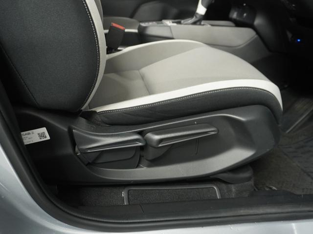 フィット クロスター 1オ-ナ- LED ナビ Rカメラ ETC ドライブレコーダー 運転席ハイトアジャスターシート フロントグラデーションガラス 液晶メーター サイドカーテンエアバック ツートンカラー オートエアコン.(42枚目)