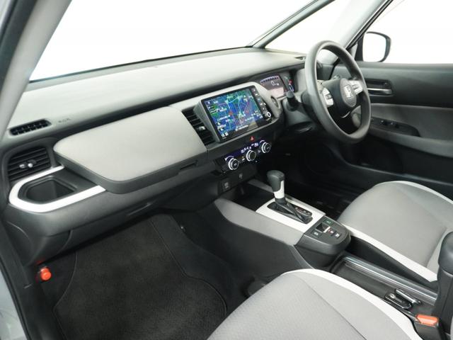 フィット クロスター 1オ-ナ- LED ナビ Rカメラ ETC ドライブレコーダー 運転席ハイトアジャスターシート フロントグラデーションガラス 液晶メーター サイドカーテンエアバック ツートンカラー オートエアコン.(53枚目)