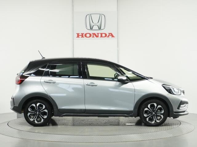 フィット クロスター 1オ-ナ- LED ナビ Rカメラ ETC ドライブレコーダー 運転席ハイトアジャスターシート フロントグラデーションガラス 液晶メーター サイドカーテンエアバック ツートンカラー オートエアコン.(63枚目)