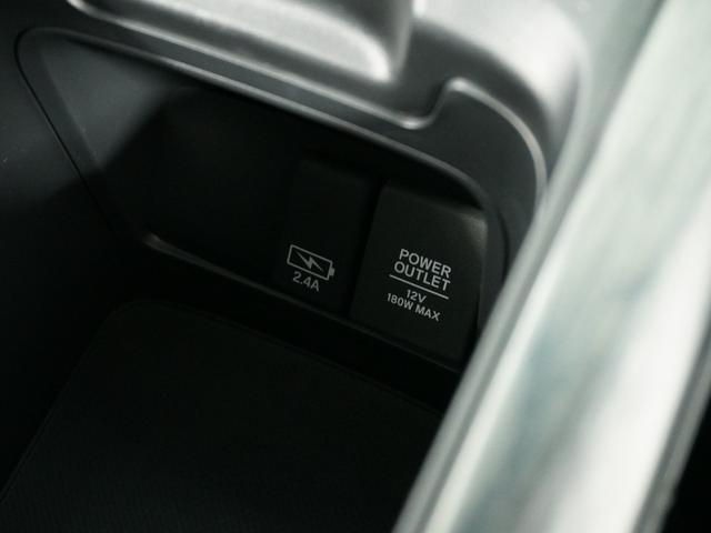 CR-Vハイブリッド e:HEVEX・ブラックエディション 4WD ナビ ETC2.0 前後ドラレコ Rカメラ LEDヘッドライト スマートキー サイドカーテンエアバック パノラマガラスサンルーフ 電動シート インテリア内装ブラック シートヒーター.(68枚目)