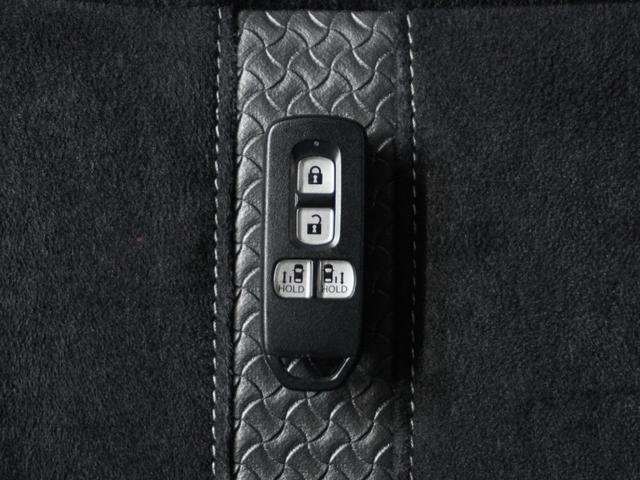 N-BOXカスタム L 1オ-ナ- ナビ Rカメ Dレコ ETC 両電扉 BT 地デジ 後席シェード 運転席ハイトアジャスターシート シートヒーター ブレーキホールド付電動パーキングブレーキ サイドカーテンエアバック(20枚目)