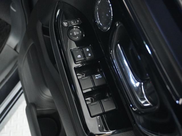 N-BOXカスタム L 1オ-ナ- ナビ Rカメ Dレコ ETC 両電扉 BT 地デジ 後席シェード 運転席ハイトアジャスターシート シートヒーター ブレーキホールド付電動パーキングブレーキ サイドカーテンエアバック(48枚目)