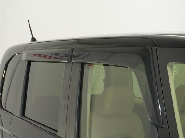 Ｎ－ＢＯＸ Ｌ　１オ－ナ　片電扉　ナビ　Ｒカメラ　ＥＴＣ　インテリア内装アイボリー　後席シェード　後席スライドシート　シートバックテーブル　ドアバイザー　運転席ハイトアジャスターシート　オートエアコン　スマートキー．（60枚目）