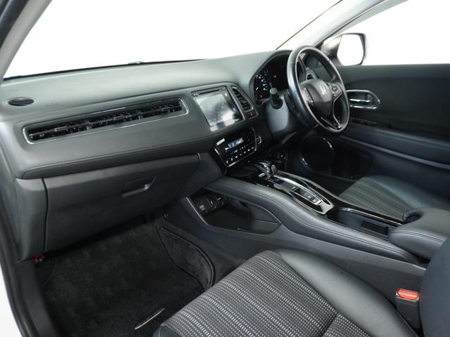 ヴェゼル ハイブリッドX・ホンダセンシング 1オ-ナ- ナビ Dレコ Rカメ ETC クルコン BT 運転席ハイトアジャスターシート ドアバイザー インテリア内装ブラック 合皮コンビシート 運転席ハイトアジャスターシート 後席跳ね上げシート.(36枚目)