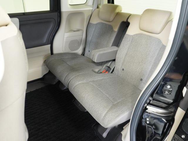 Ｎ－ＢＯＸ Ｇ・Ｌホンダセンシング　ナビ　Ｒカメ　ＥＴＣ　片電扉　ＢＴ接続　クルコン　ＬＥＤ　インテリア内装アイボリー　後席シェード　シートヒーター　ドアバイザー　運転席ハイトアジャスターシート　スマートキー　オートエアコン．（11枚目）