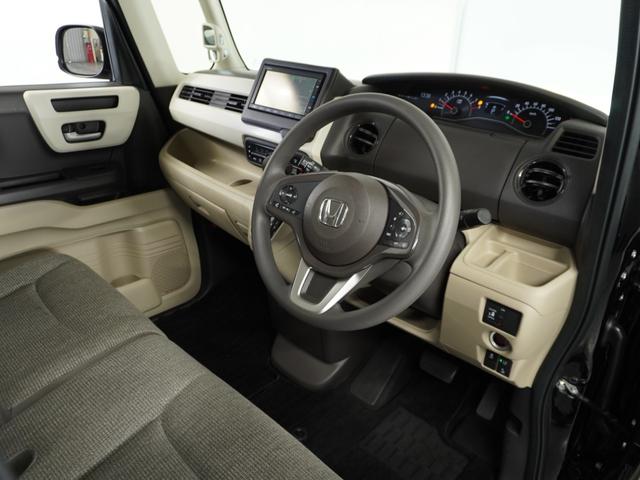 Ｎ－ＢＯＸ Ｇ・Ｌホンダセンシング　ナビ　Ｒカメ　ＥＴＣ　片電扉　ＢＴ接続　クルコン　ＬＥＤ　インテリア内装アイボリー　後席シェード　シートヒーター　ドアバイザー　運転席ハイトアジャスターシート　スマートキー　オートエアコン．（66枚目）